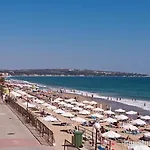 Casa Del Mar Apartment