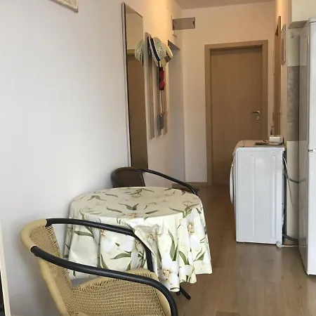 Апартамент Casa Del Mar *