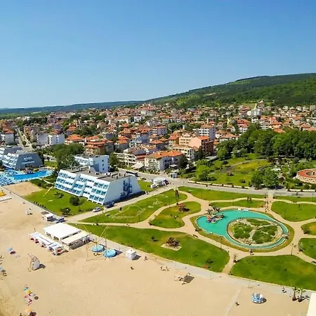 Casa Del Mar Апартамент *