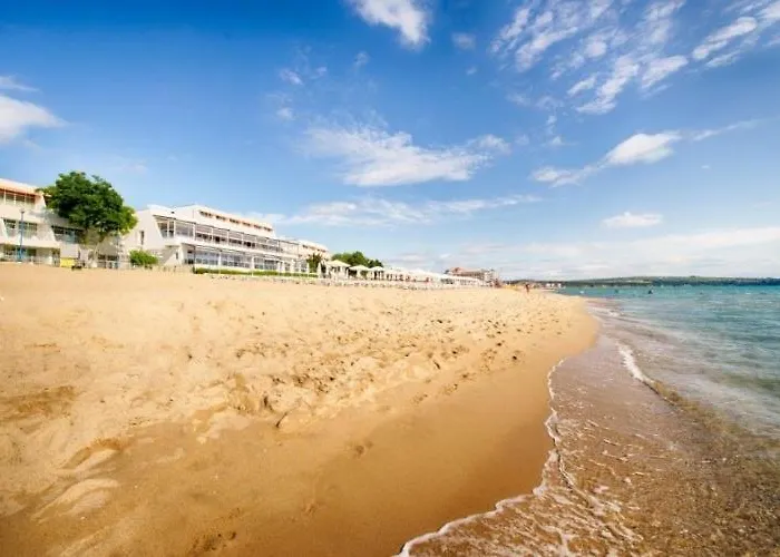 Casa Del Mar Апартаменты